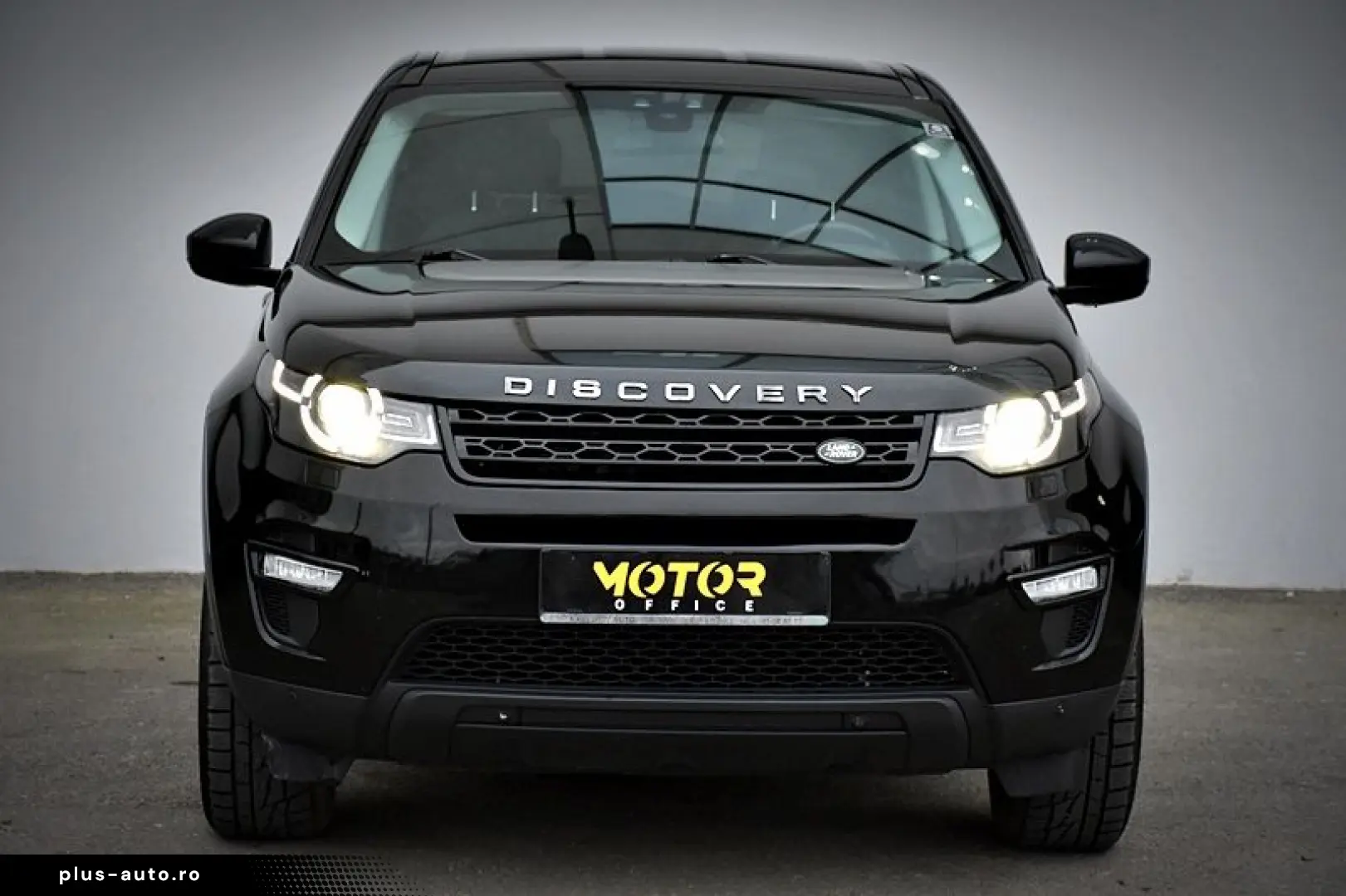 Land-Rover Discovery-Sport