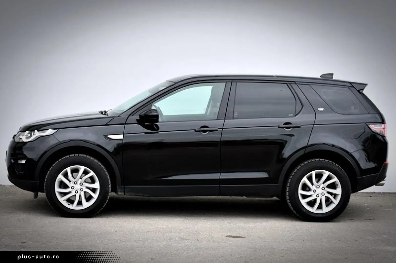 Land-Rover Discovery-Sport