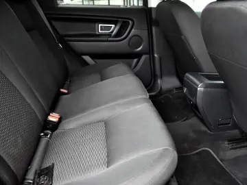 Land-Rover Discovery-Sport