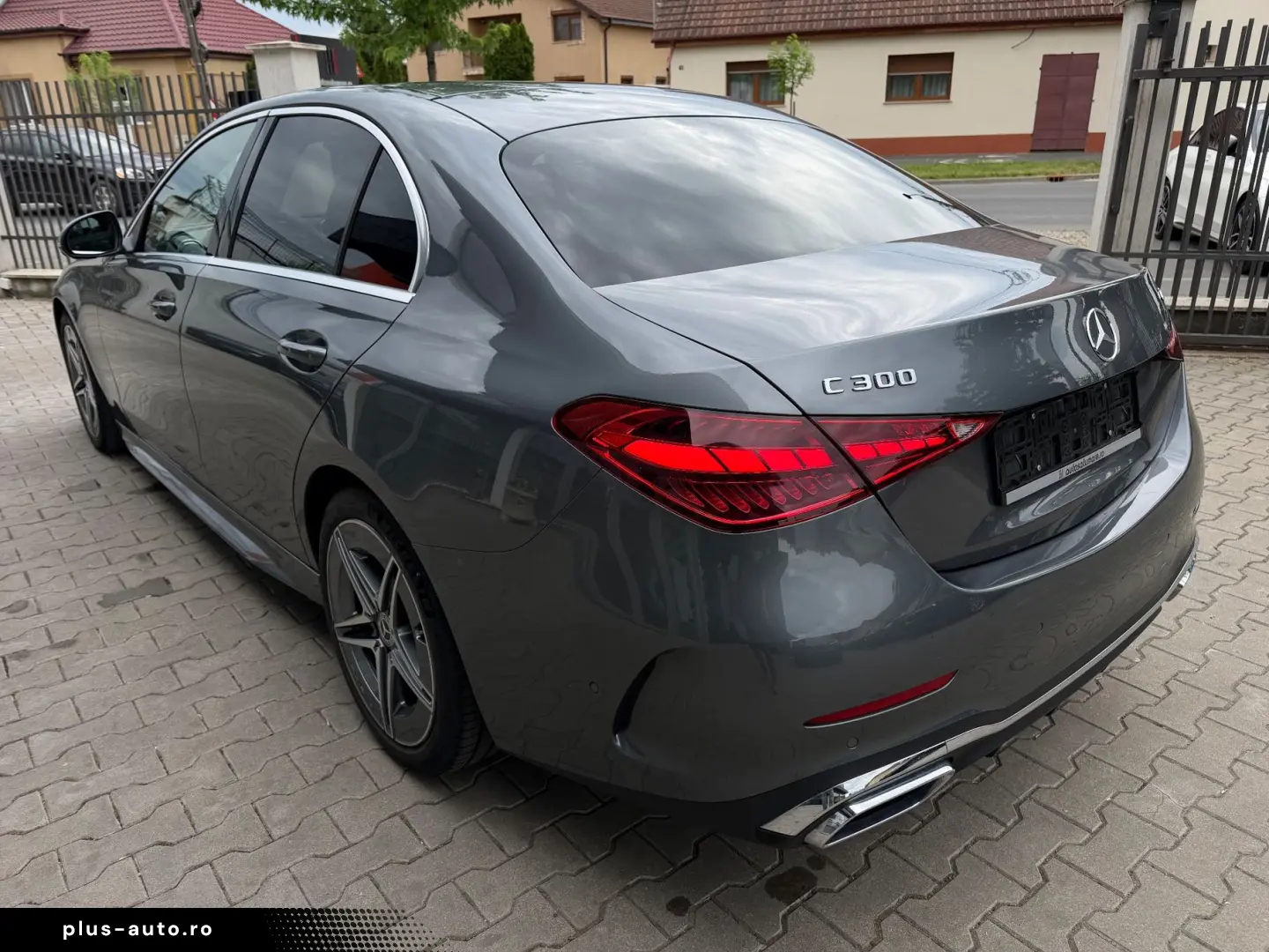 Mercedes-Benz C
