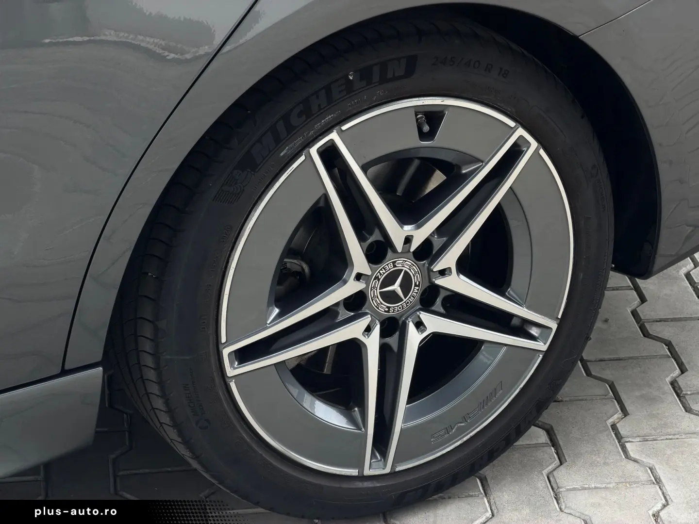 Mercedes-Benz C