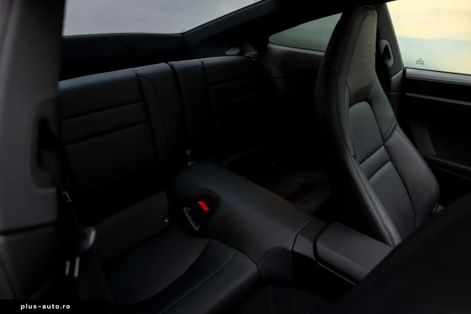 PORSCHE 911-992 CARRERA S COUPE   ABGAS CHRONO BOSE