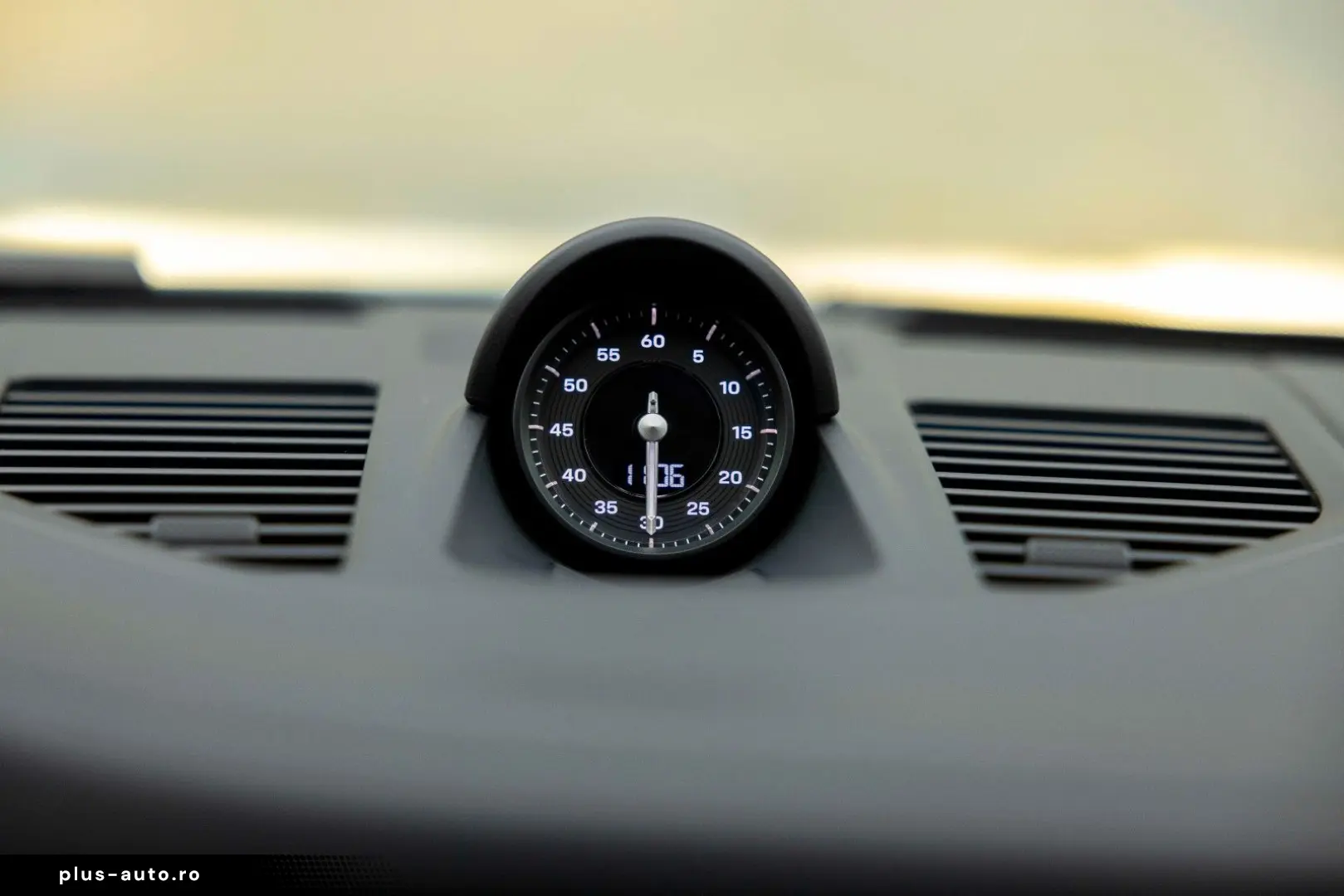 PORSCHE 911-992 CARRERA S COUPE   ABGAS CHRONO BOSE