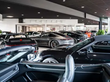 PORSCHE 911-992 CARRERA S COUPE   ABGAS CHRONO BOSE