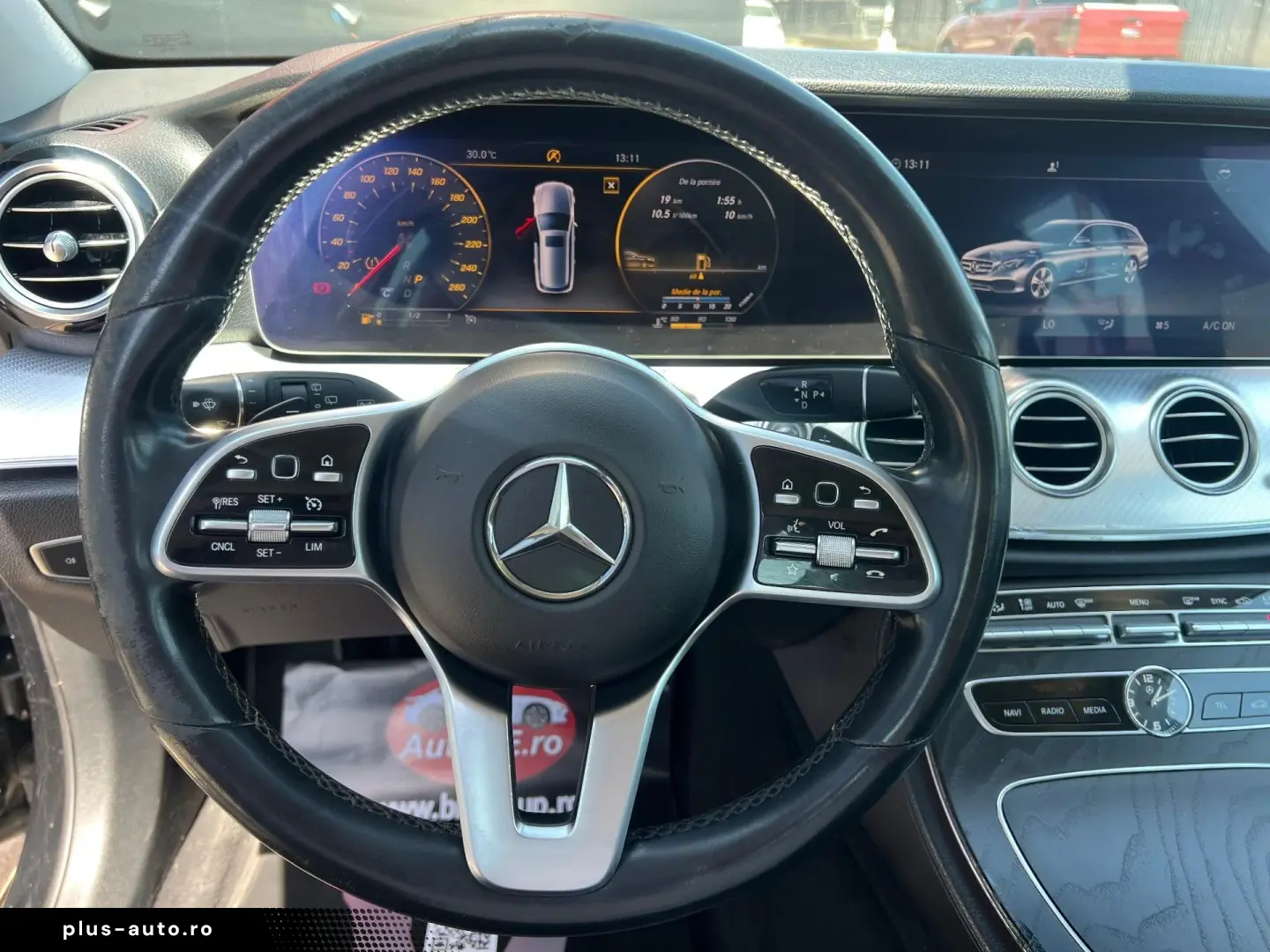 Mercedes-Benz E