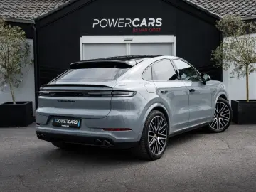 PORSCHE Cayenne Coupe Turbo E-Hybrid   Facelift