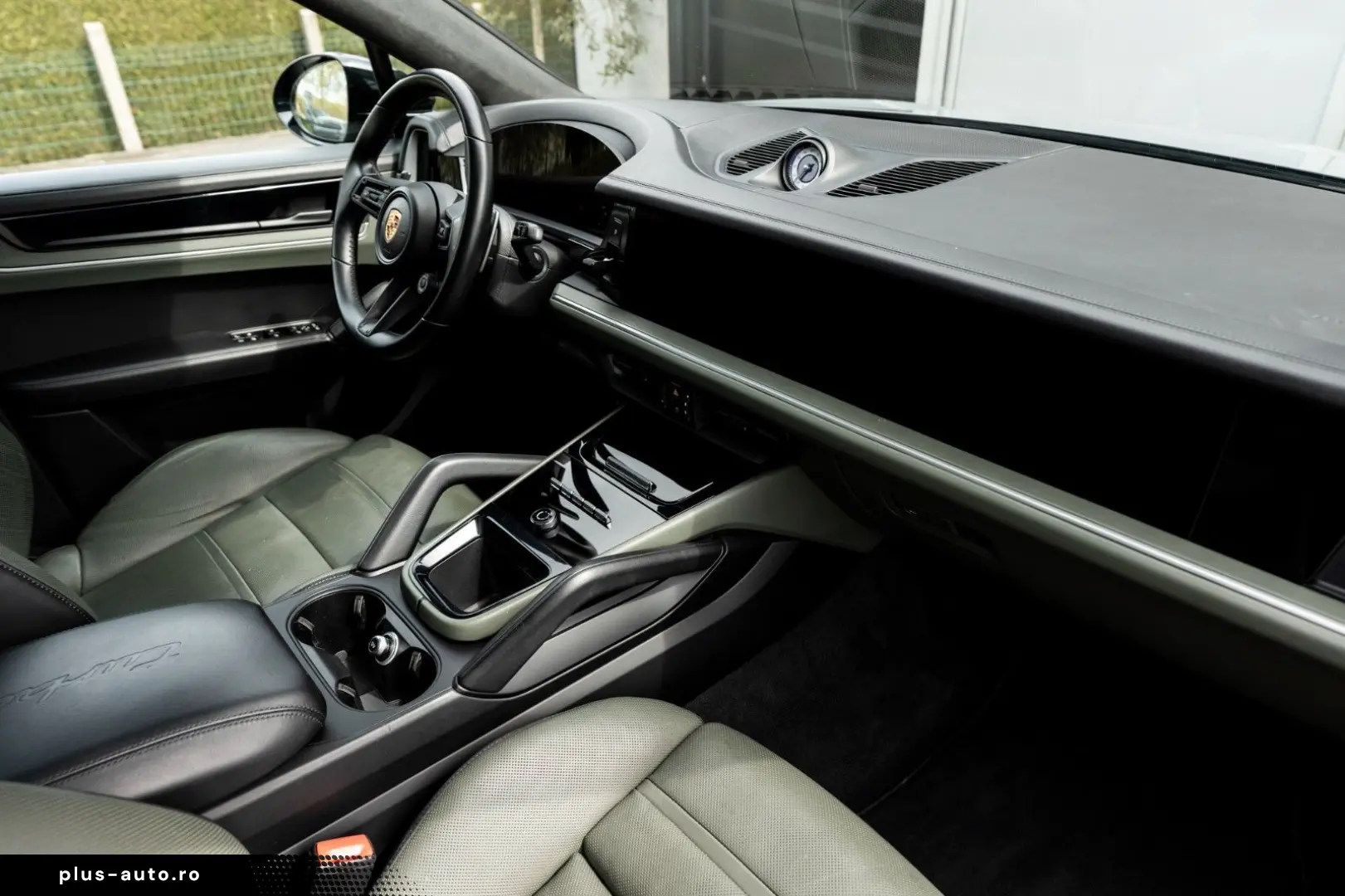 PORSCHE Cayenne Coupe Turbo E-Hybrid   Facelift