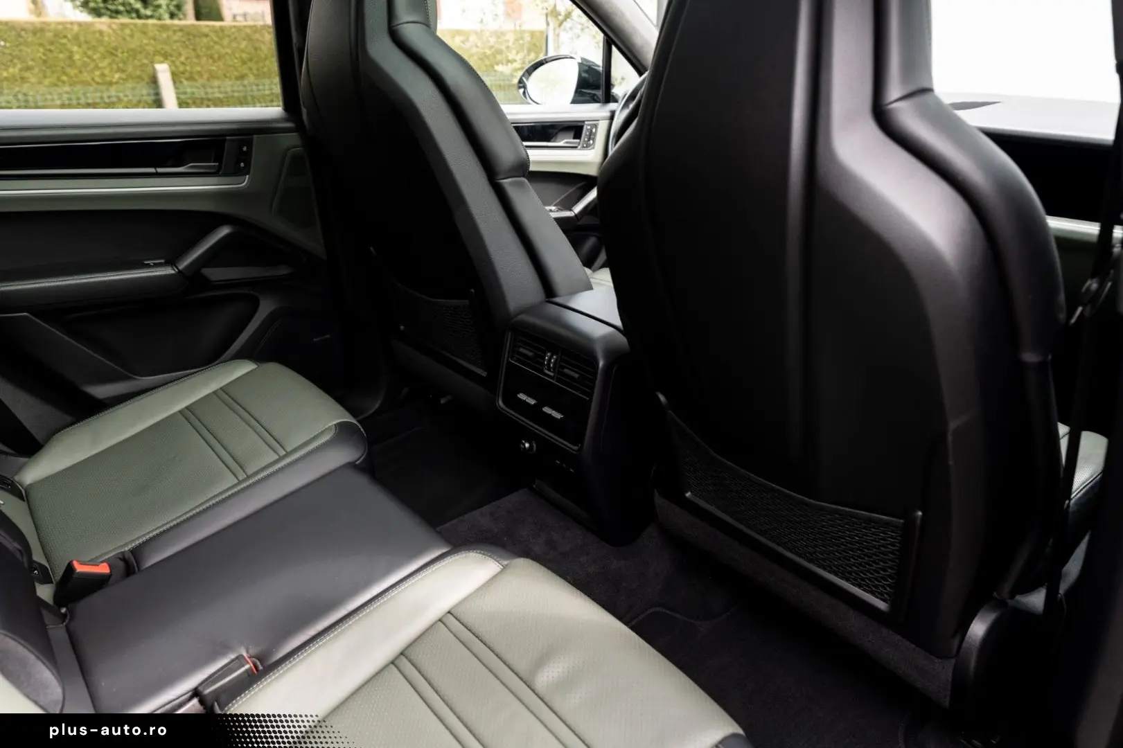 PORSCHE Cayenne Coupe Turbo E-Hybrid   Facelift