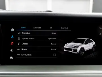 PORSCHE Cayenne Coupe Turbo E-Hybrid   Facelift