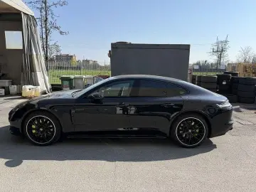 PORSCHE Panamera 4 E-Hybrid Platinum Edit.  CHRONO PASM