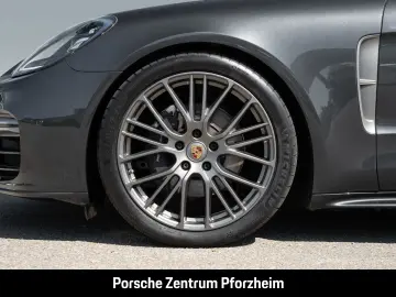 PORSCHE Panamera 4 Platinum Edition HA-Lenkung Sportabga