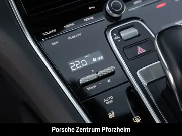 PORSCHE Panamera 4 Platinum Edition HA-Lenkung Sportabga
