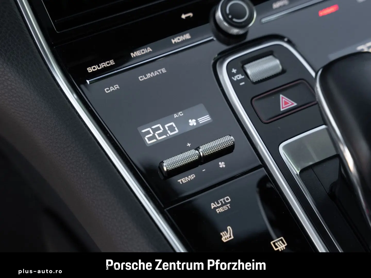 PORSCHE Panamera 4 Platinum Edition HA-Lenkung Sportabga