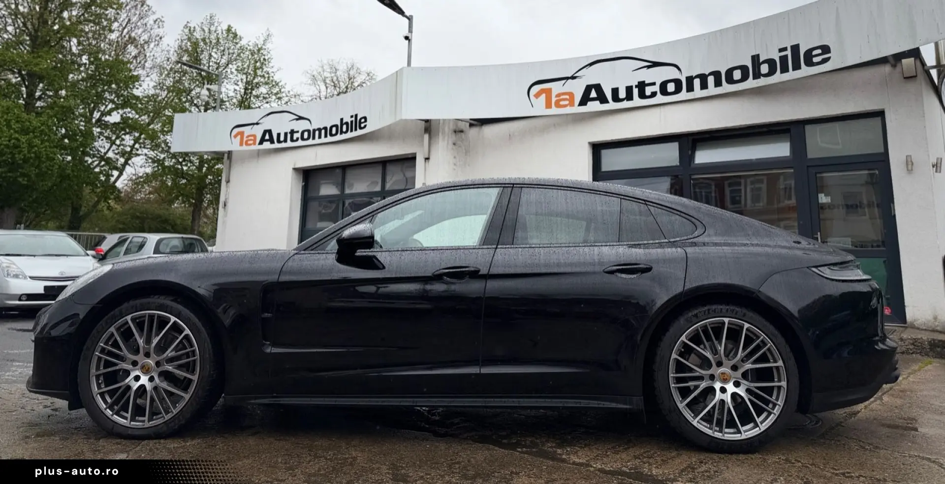 PORSCHE Panamera 4 Platinum Edition Approved Pano