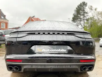 PORSCHE Panamera 4 Platinum Edition Approved Pano