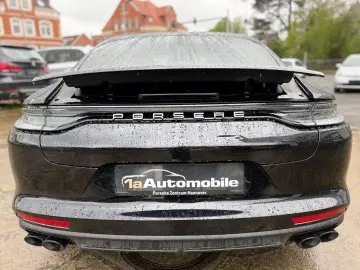 PORSCHE Panamera 4 Platinum Edition Approved Pano