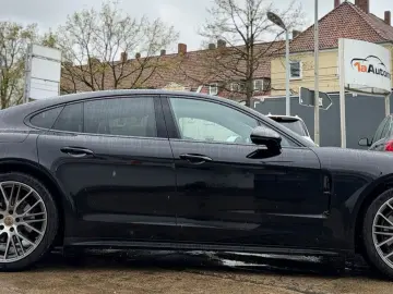 PORSCHE Panamera 4 Platinum Edition Approved Pano