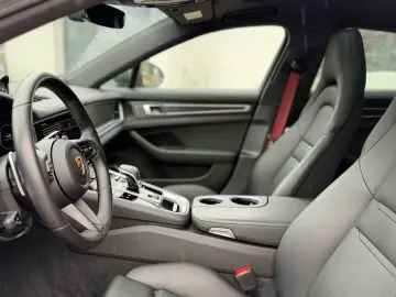 PORSCHE Panamera 4 Platinum Edition Approved Pano