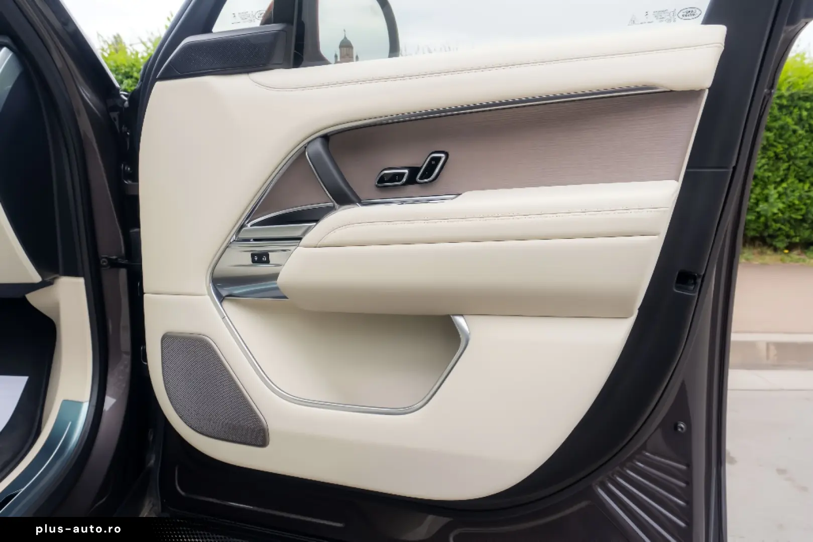 Land Rover Range Rover Autobiography_L460_PHEV