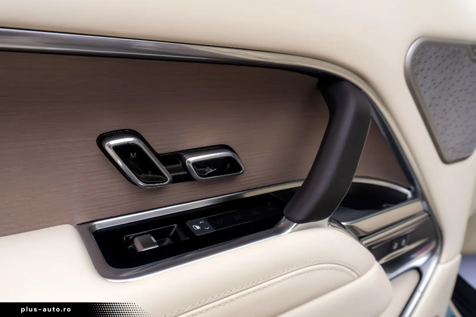 Land Rover Range Rover Autobiography_L460_PHEV