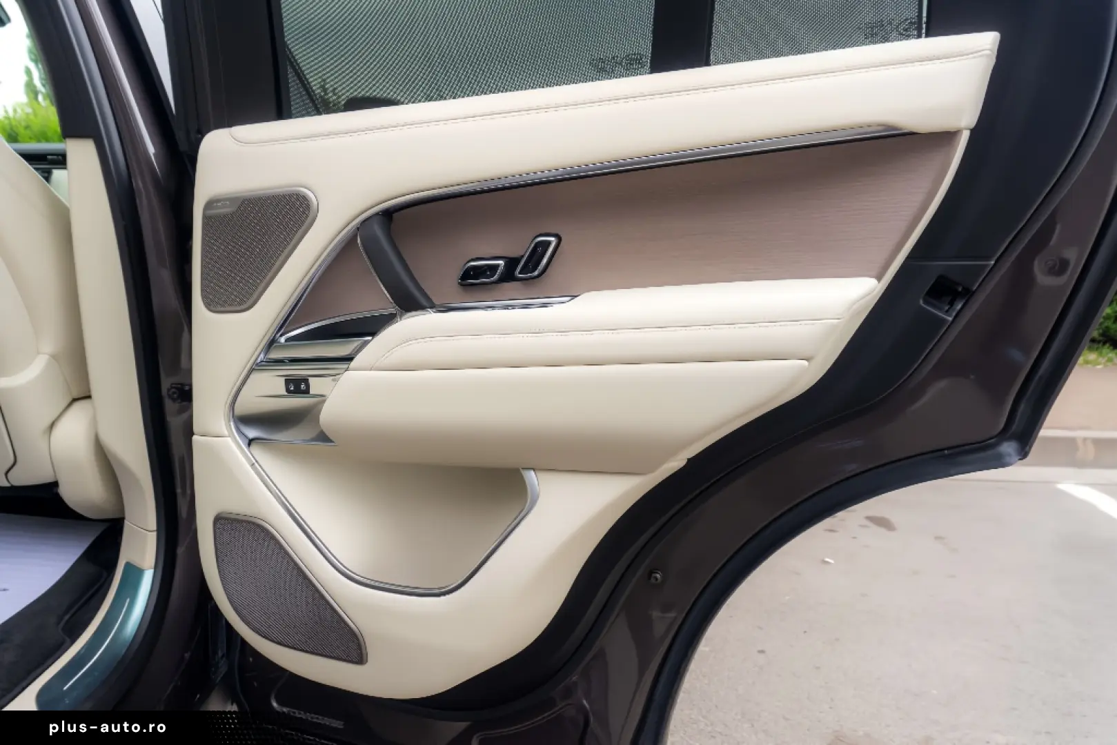 Land Rover Range Rover Autobiography_L460_PHEV