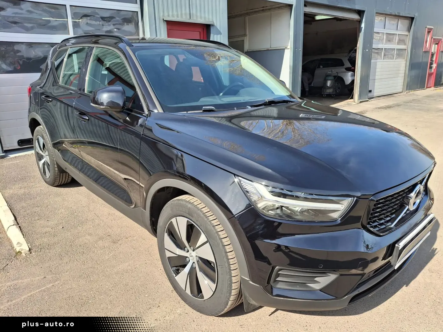 Volvo Xc-40