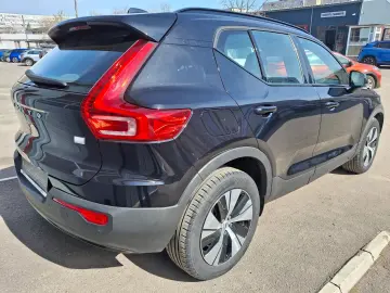 Volvo Xc-40