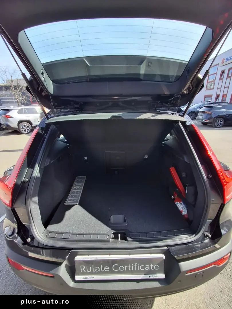 Volvo Xc-40