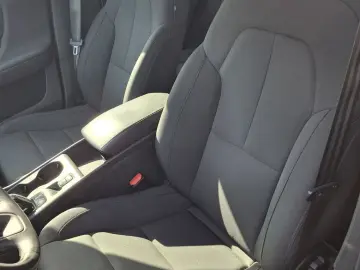 Volvo Xc-40