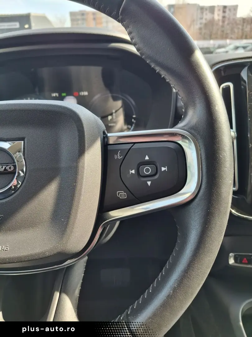 Volvo Xc-40