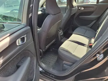 Volvo Xc-40