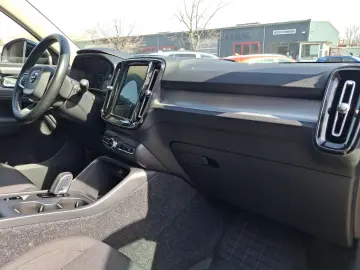 Volvo Xc-40