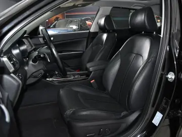 Kia Optima BUSINESS 1.7 CRDI ULTIMATE BUSINESS DCT7