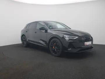 AUDI e-tron 55 quattro S line Virt.Cockpit LED Navi