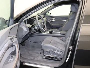 AUDI e-tron 55 quattro S line Virt.Cockpit LED Navi