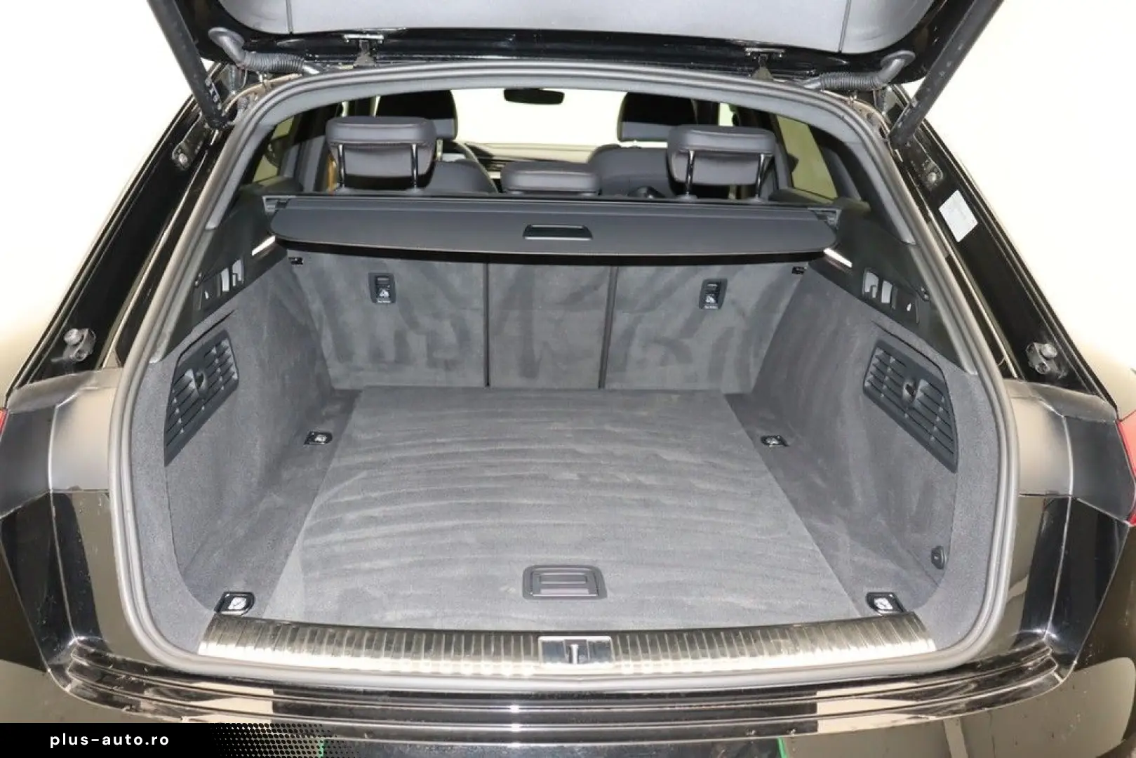 AUDI e-tron 55 quattro S line Virt.Cockpit LED Navi