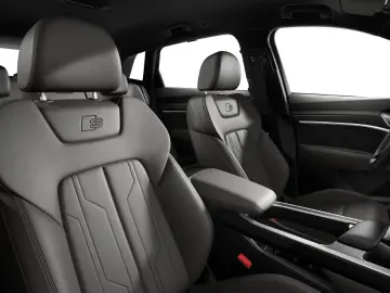 AUDI Q8 e-tron 55 QUATTRO S LINE AHK 360 KAMERA LUFTF