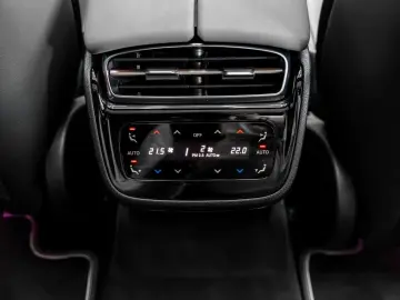 MERCEDES-BENZ EQS 580 4Matic Brabus All Black