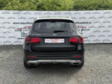 Mercedes-Benz GLC200D 4MATIC Facelift