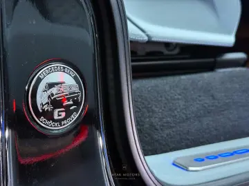 MERCEDES-BENZ G 63 AMG BRABUS 700 CARBON STARLIGHT BURMESTER