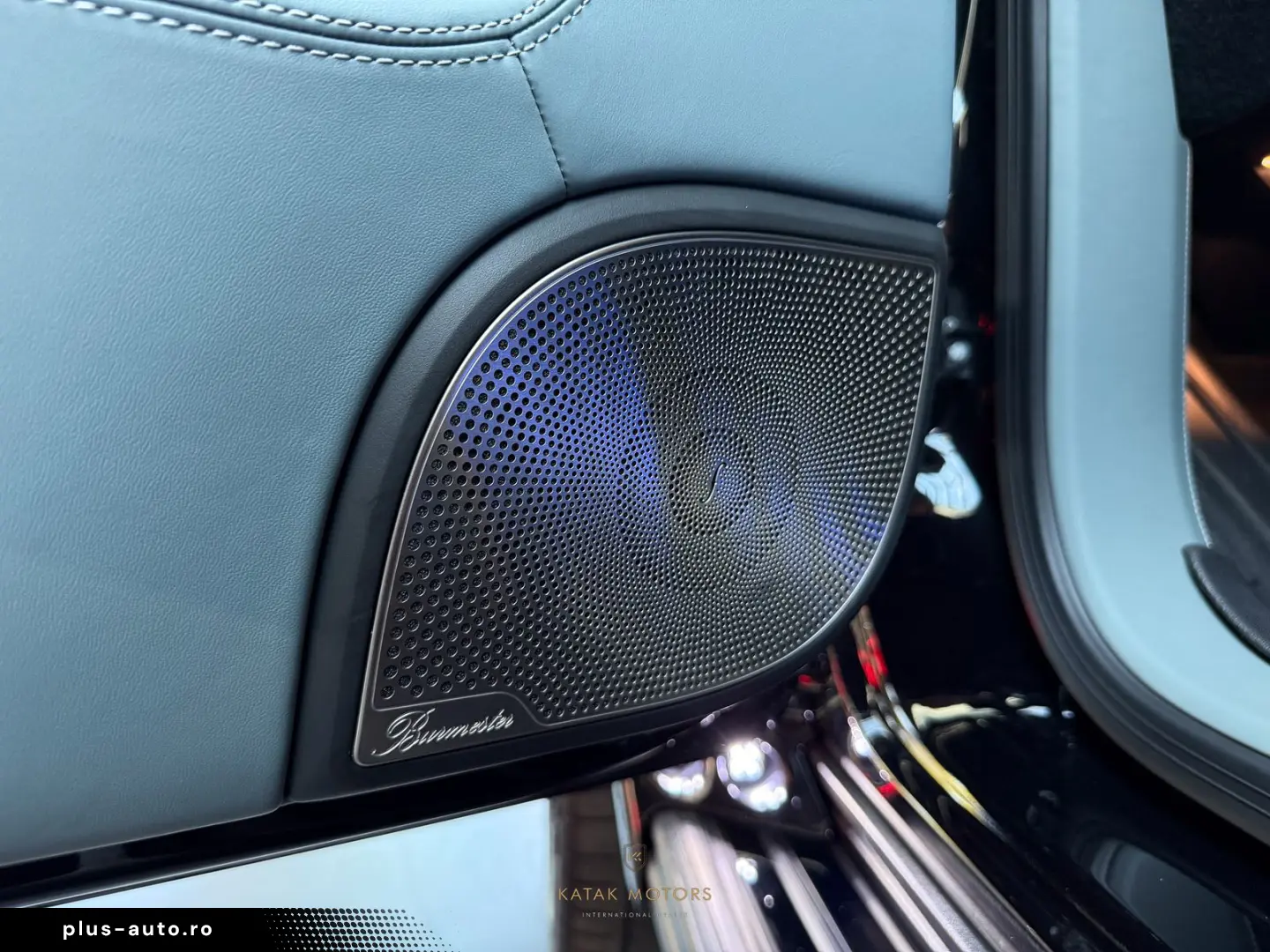 MERCEDES-BENZ G 63 AMG BRABUS 700 CARBON STARLIGHT BURMESTER