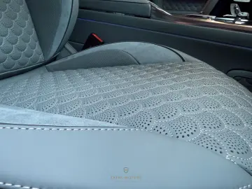 MERCEDES-BENZ G 63 AMG BRABUS 700 CARBON STARLIGHT BURMESTER
