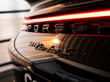 PORSCHE 992 911 Turbo S Cabriolet BRABUS