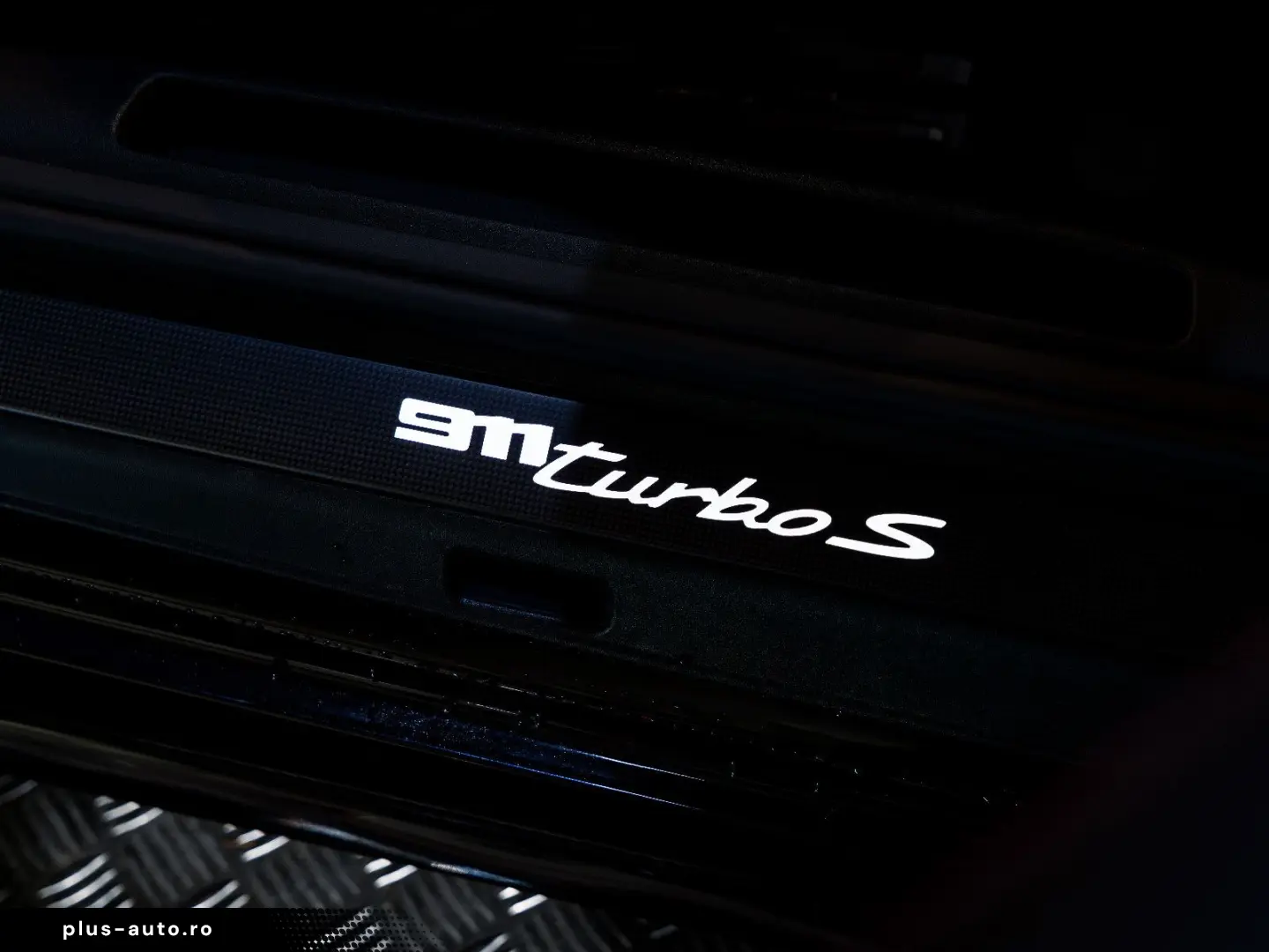 PORSCHE 992 911 Turbo S Cabriolet BRABUS