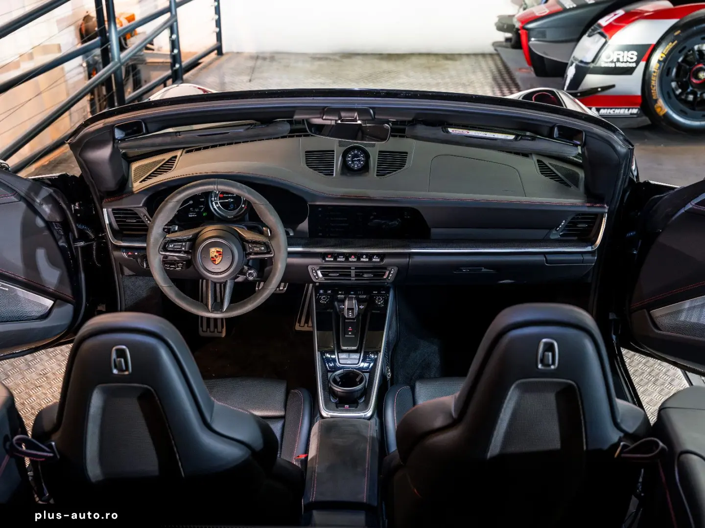 PORSCHE 992 911 Turbo S Cabriolet BRABUS