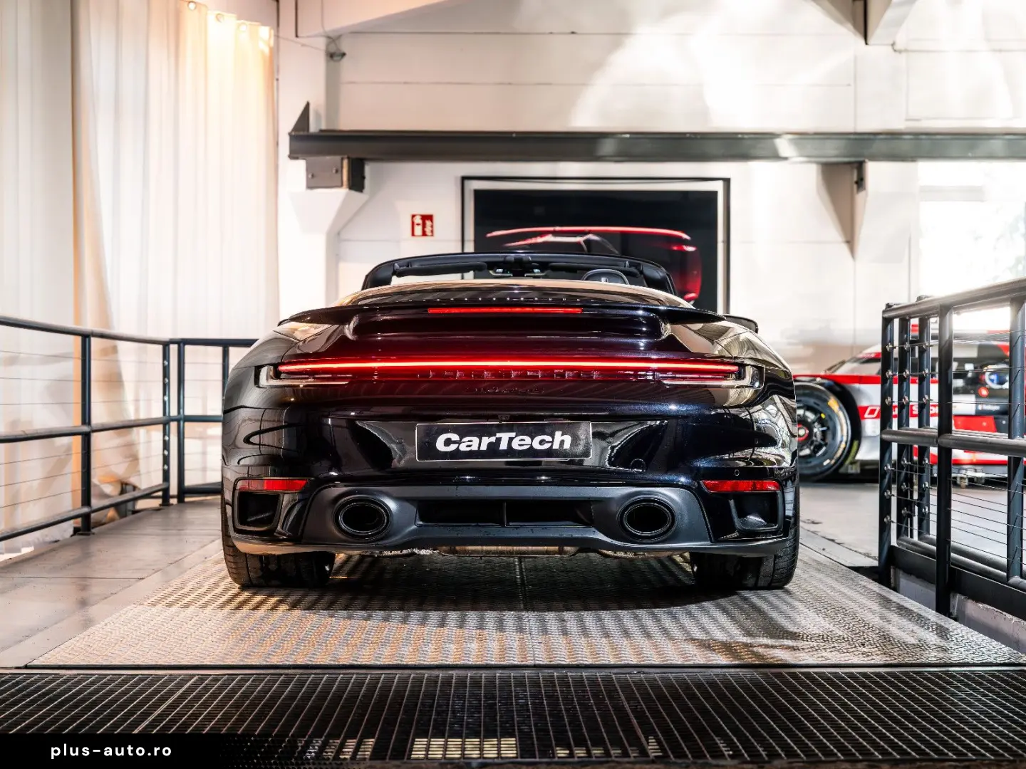PORSCHE 992 911 Turbo S Cabriolet BRABUS