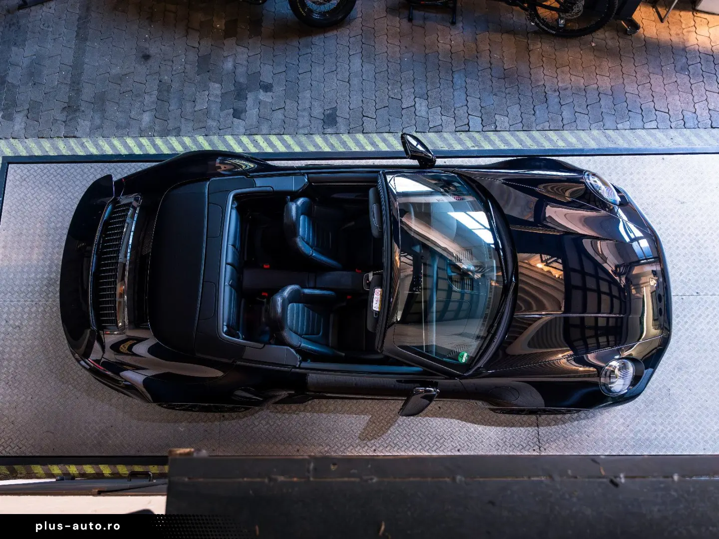 PORSCHE 992 911 Turbo S Cabriolet BRABUS