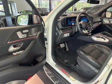 MERCEDES-BENZ GLS 63 AMG 4Matic    CARBON   BRABUS 700