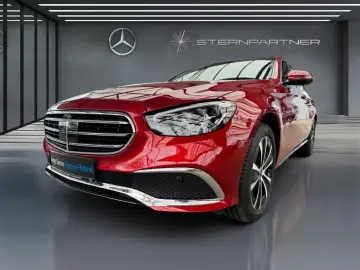 MERCEDES-BENZ E 300 de 4M Exclusive  Massage  HuD  Sitzklima
