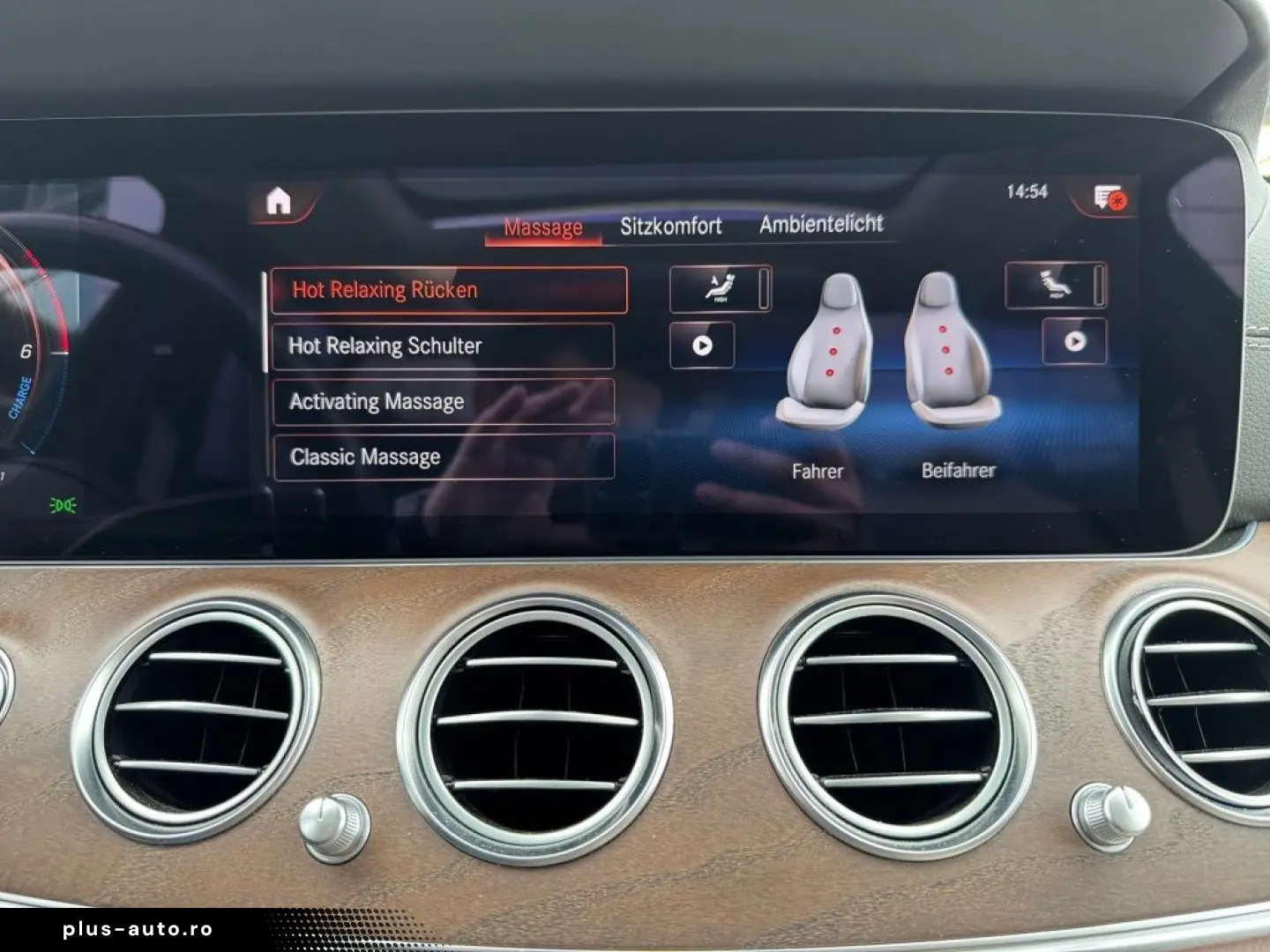 MERCEDES-BENZ E 300 de 4M Exclusive  Massage  HuD  Sitzklima